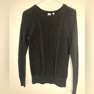 GAP Cable-Knit Crewneck Sweater